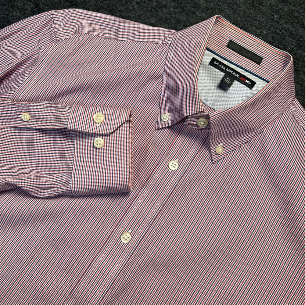 Banana Republic Red and White Checkered Shirt
